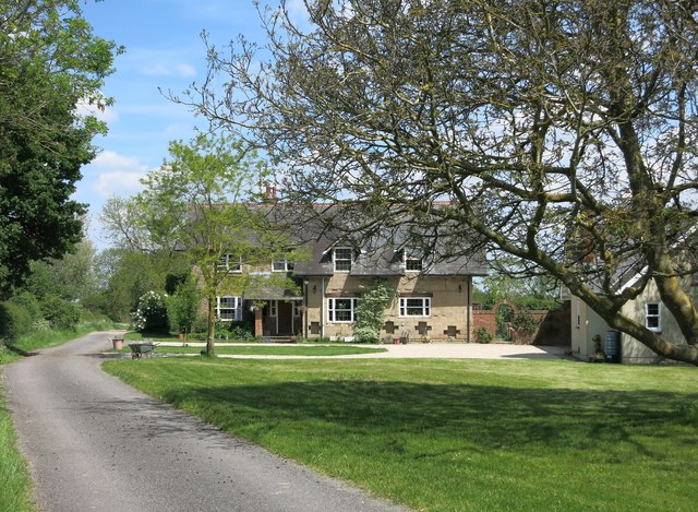 Hinton Crossing Cottage