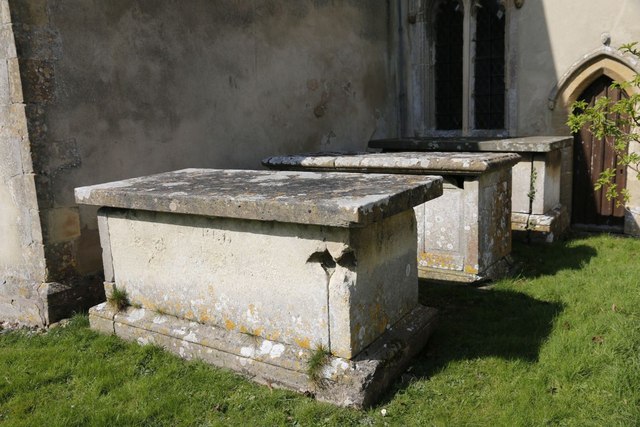 Three Chest Tombs
