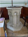 SU3049 : St Peter in the Wood, Appleshaw: font by Basher Eyre