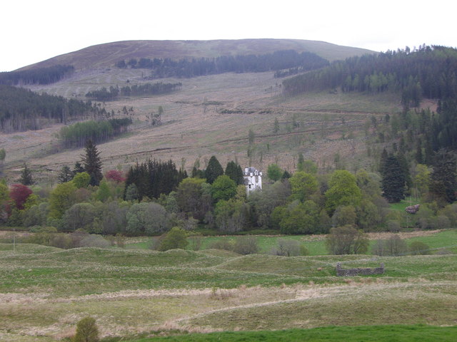 A view of Dalnaglar Castle from the A93 at Clach-na-Coileach
