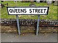 TM2373 : Queens Street sign by Geographer