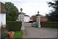 Gate piers, Hinxhill Court