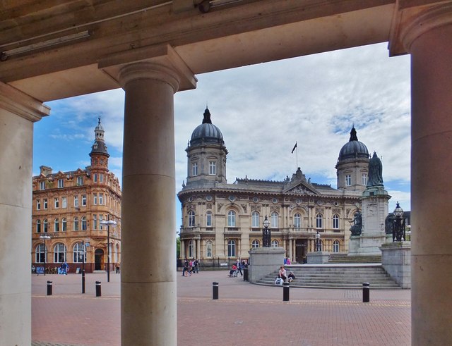 Queen Victoria Square, Kingston upon Hull