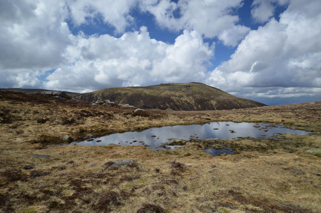 Lochan on Creag Mhor, with Bynack More behind