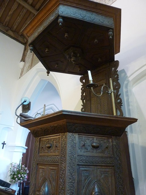 Pitstone - St Mary's - Pulpit (detail)