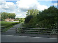 Lane south of Tetsworth seen from the M40