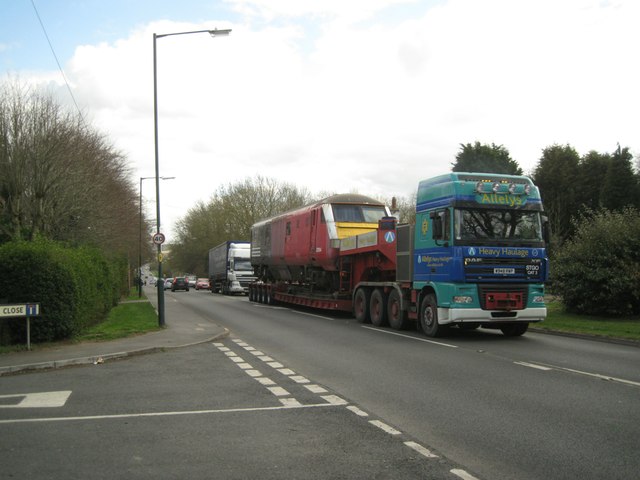 Heavy haulage takes the strain, Node Hill, Studley