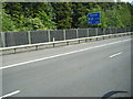 Services sign on M25 anti-clockwise near Thorpe Lea