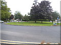 Roundabout on Crowshott Avenue, Stanmore