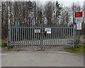 SS7598 : Locked gates to a level crossing, Neath by Jaggery