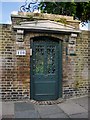 Gateway, Longford Lodge, Hampton High Street