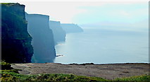 R0392 : County Clare - R478 - Cliffs of Moher & Atlantic Ocean by Suzanne Mischyshyn