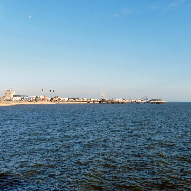 Central Pier from North Pier