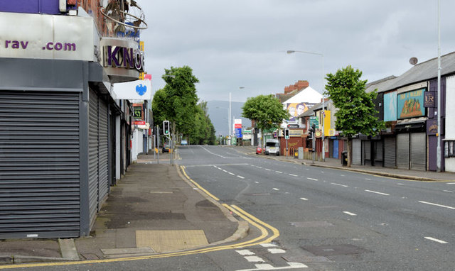 The Upper Newtownards Road (EWAY), Ballyhackamore, Belfast - June 2014(4)