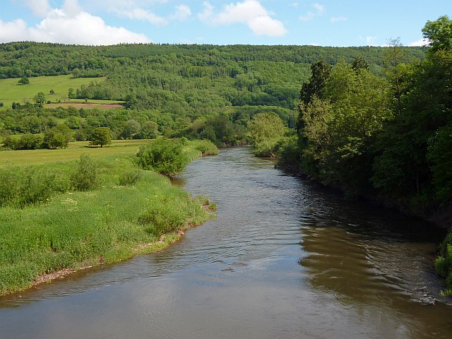 View downriver, Newbridge on Usk