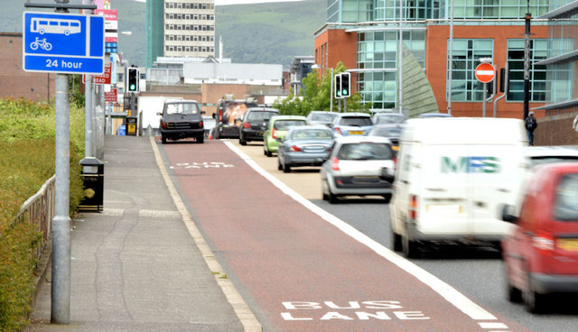 Bus lane, East Bridge Street, Belfast (EWAY) - June 2014(1)