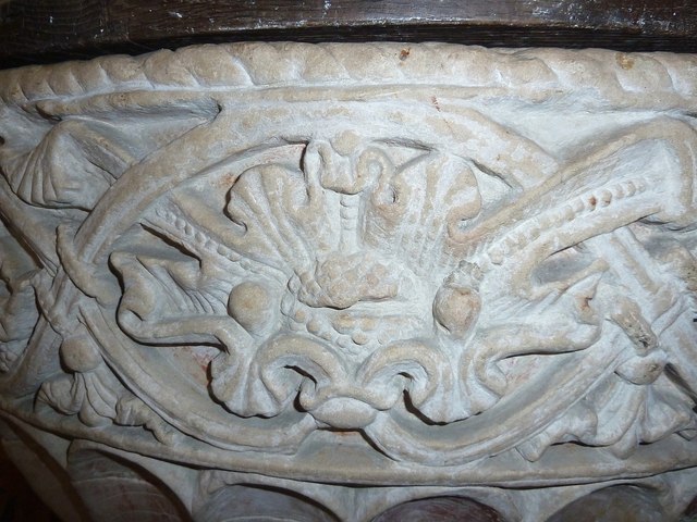 Great Kimble - St Nicholas - Font - rim carving detail