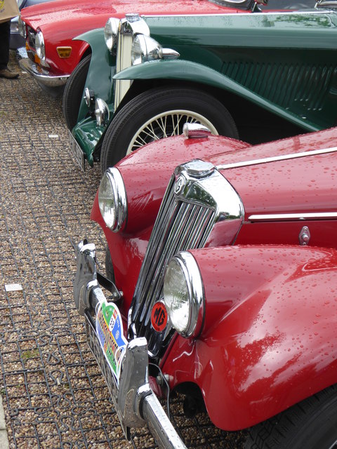 Classic cars at Forest Pines hotel Scunthorpe