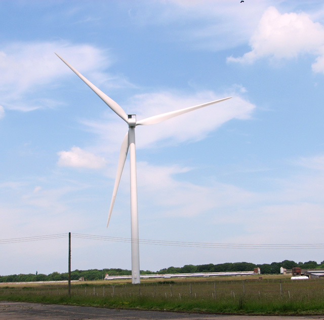 Wind turbine and poultry houses © Evelyn Simak cc-by-sa/2.0 :: Geograph ...