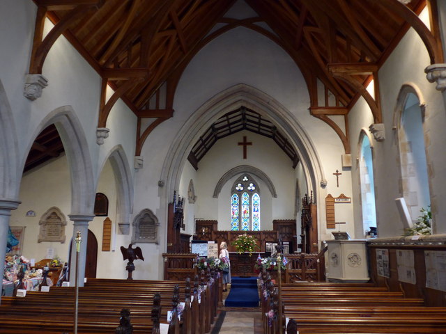 Inside Holy Cross, Binstead (i) © Basher Eyre :: Geograph Britain and ...