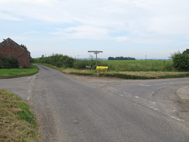 Crossroads near Boundary Farm, Chedgrave and Langley