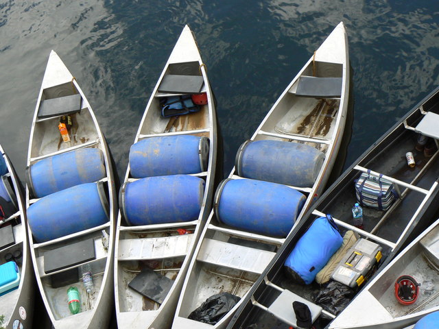 Canoes at Symonds Yat
