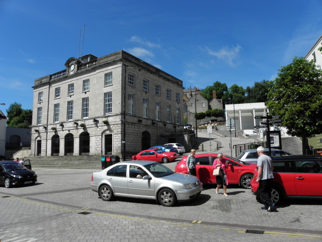 market-square-armagh-city-kenneth-allen-cc-by-sa-2-0-geograph-ireland