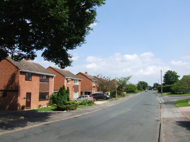 Shrubbery Road, Drakes Broughton © Chris Whippet :: Geograph Britain ...