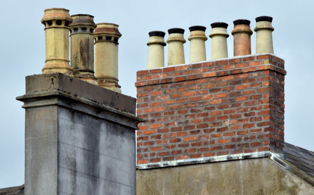 Chimneys and chimney pots, University... © Albert Bridge cc-by-sa/2.0 ...