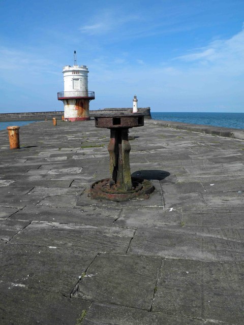 Whitehaven North Pier lighthouse