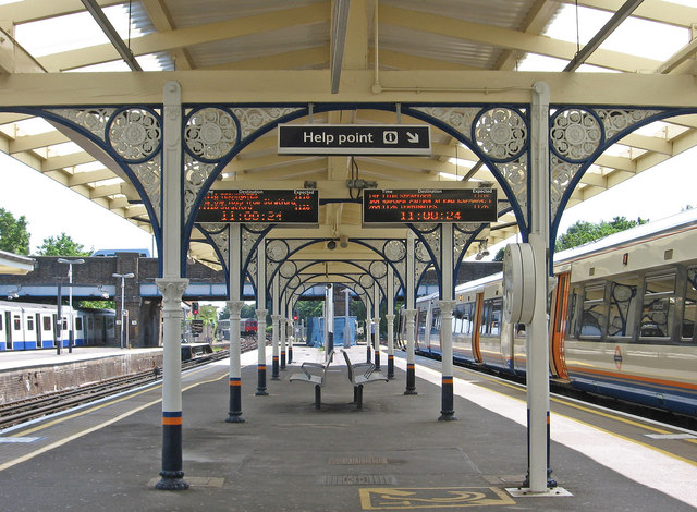 Richmond - Station canopy