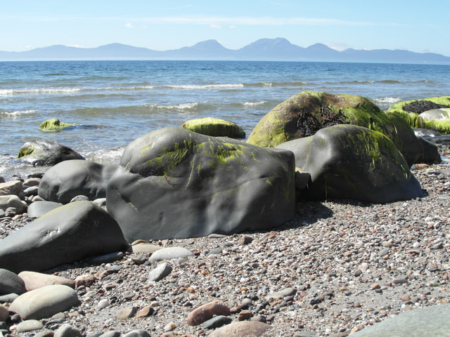 Well-worn boulders at Cretshengan Bay