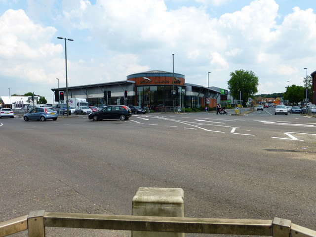 Looking southwards on Woodbridge Road from junction with Ladymead