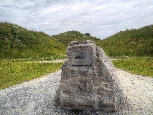 Northumberlandia, Commemoration Stone