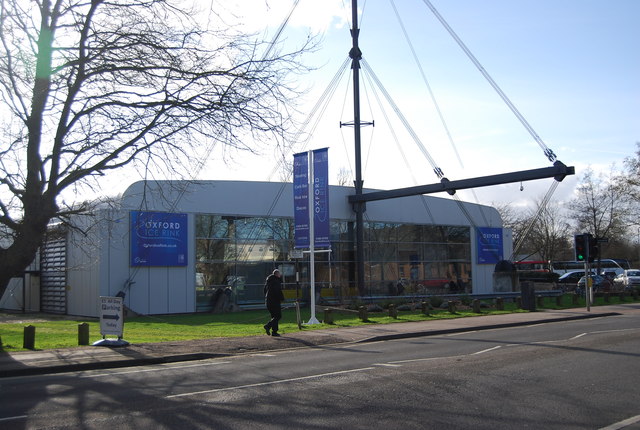 oxford-ice-rink-n-chadwick-geograph-britain-and-ireland