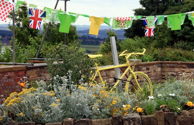 Yellow bikes promoting 'Le Grand Départ': Grenoside
