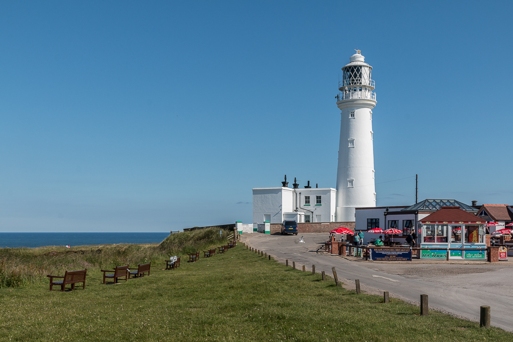 Lighthouse, Flamborough Head, Yorkshire © Christine Matthews Cc-by-sa/2 ...