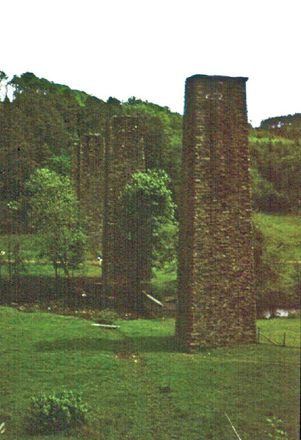 Filleigh Viaduct after the closure of the railway but before construction of the A361 link road