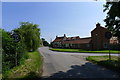 Entering Main Street, Dry Doddington