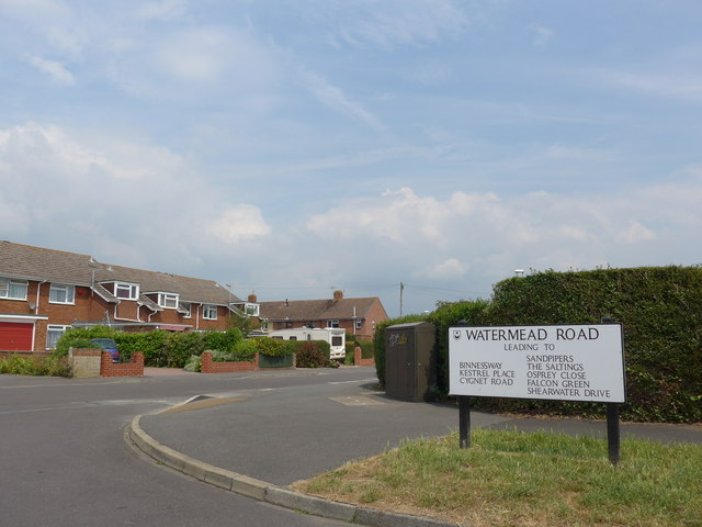 Looking from Watermead Road into Old Farm Way