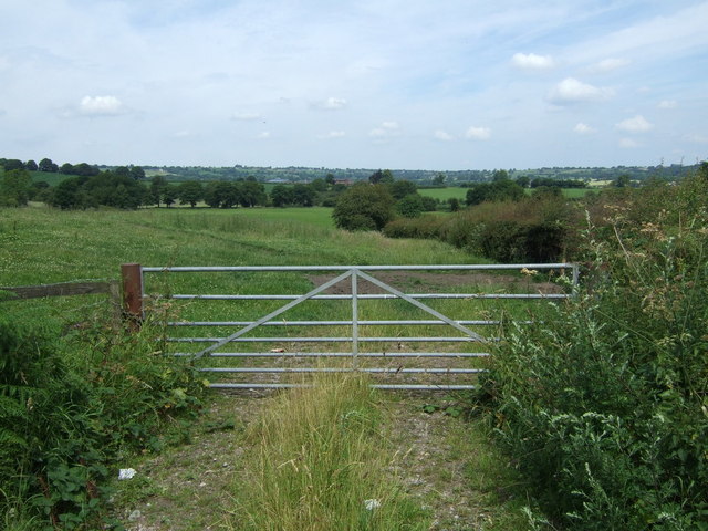 Field entrance off Delphouse Road (A521)
