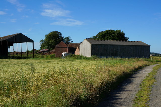Farm buildings at Brouncey