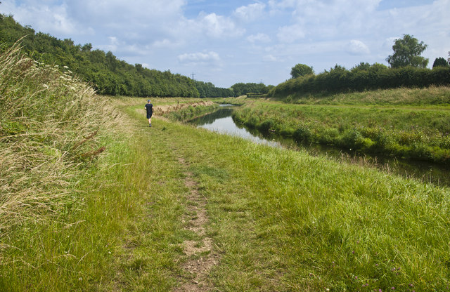 The Transpennine Trail runs along the bank of the River Mersey