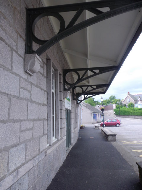 Canopy over the entrance to the former Aboyne Railway Station