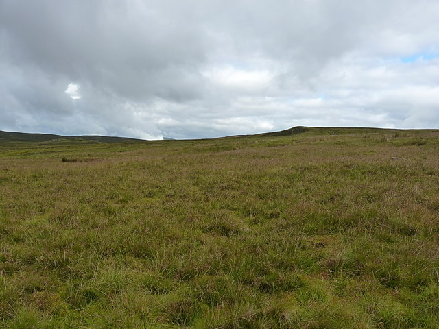 Moorland to the northwest of Cefngarw