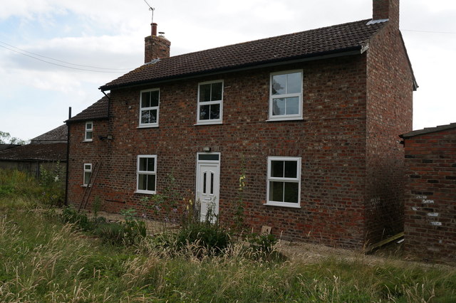 Broomfield Farmhouse near Elvington © Ian S :: Geograph Britain and Ireland