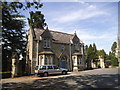 Lodge at the entrance to Lavender Hill Cemetery