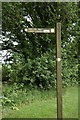 Minster Way finger post on Elvington Lane