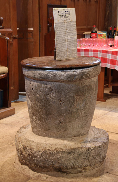 St Andrew, Tangmere - Font