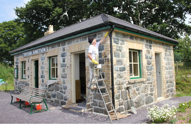 A Lick of Paint for Tryfan Junction